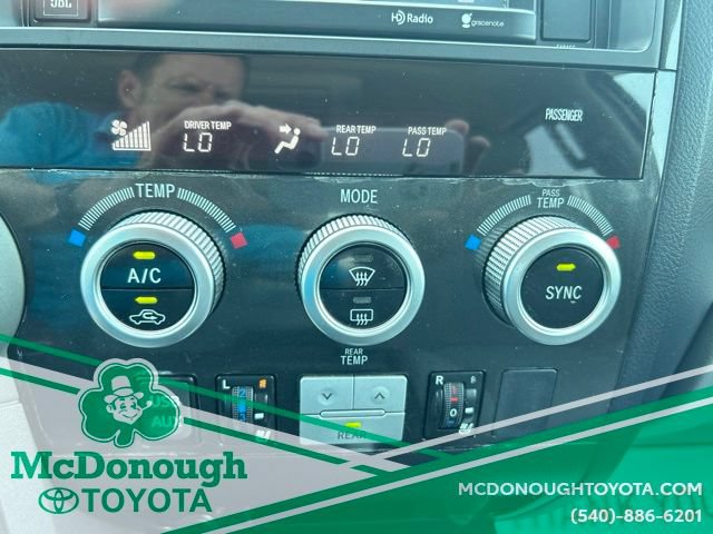 Used 2016 Toyota Sequoia Platinum AWD/4WD image 20