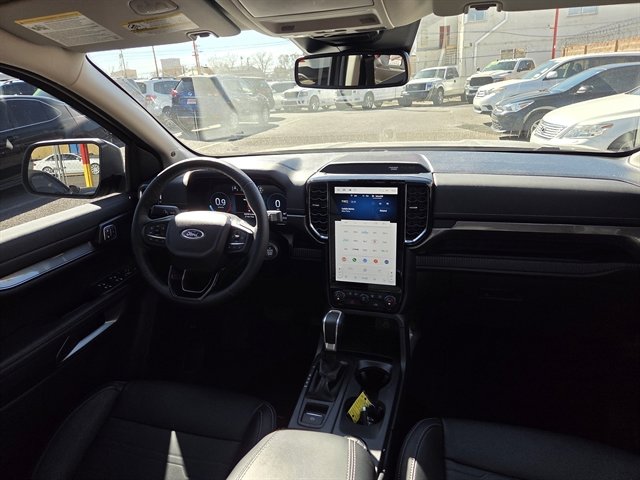 Used 2025 Ford Ranger Lariat w/ Trailer Tow Package image 7