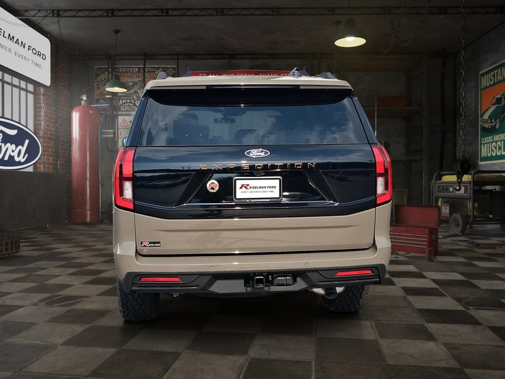 New 2027 Ford Expedition Tremor w/ Driver's Package AWD/4WD image 5