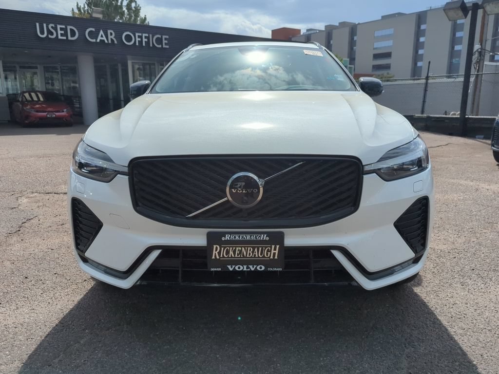 Used 2026 Volvo XC60 B5 Ultra AWD/4WD image 2