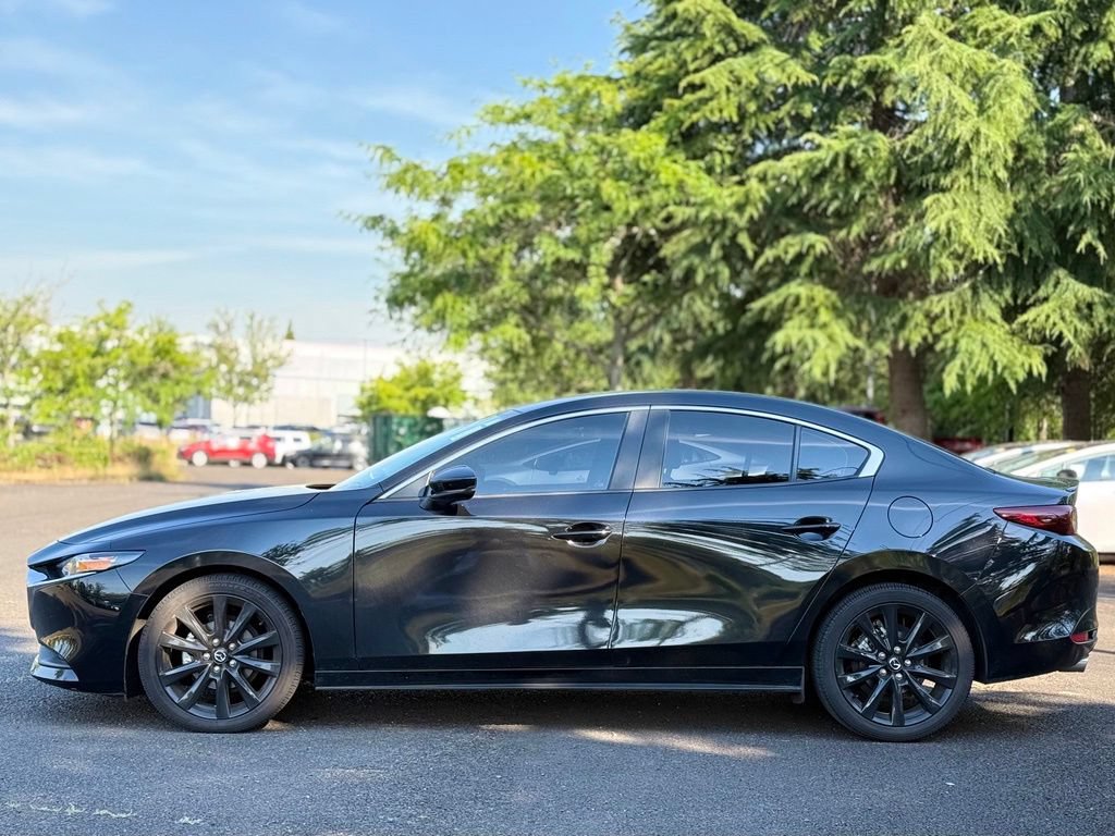 Used 2024 MAZDA MAZDA3 s FWD image 2