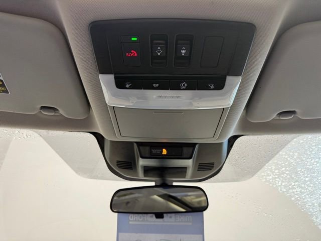 Used 2021 Nissan Rogue SV w/ Premium Package AWD/4WD image 32