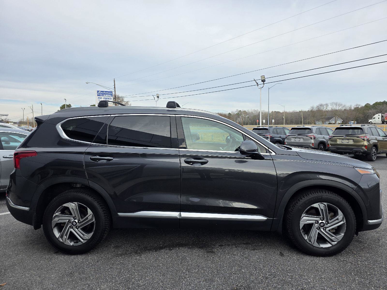 Used 2022 Hyundai Santa Fe SEL image 4