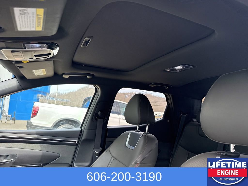 Used 2024 Hyundai Santa Cruz Limited image 17