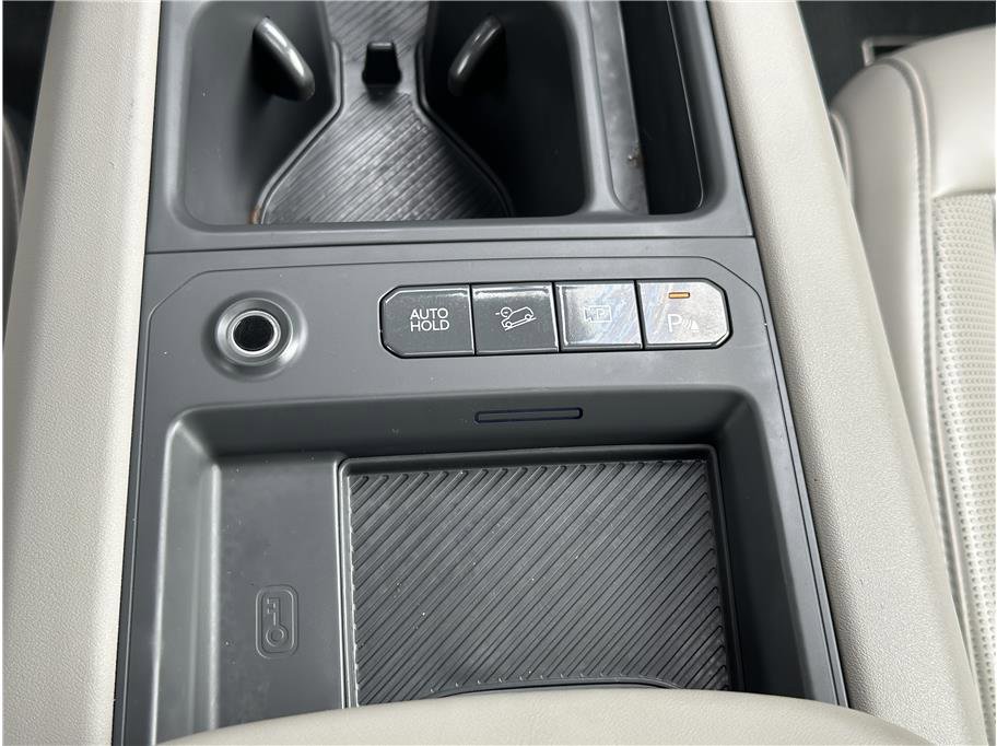 Used 2024 Kia EV9 Wind image 28