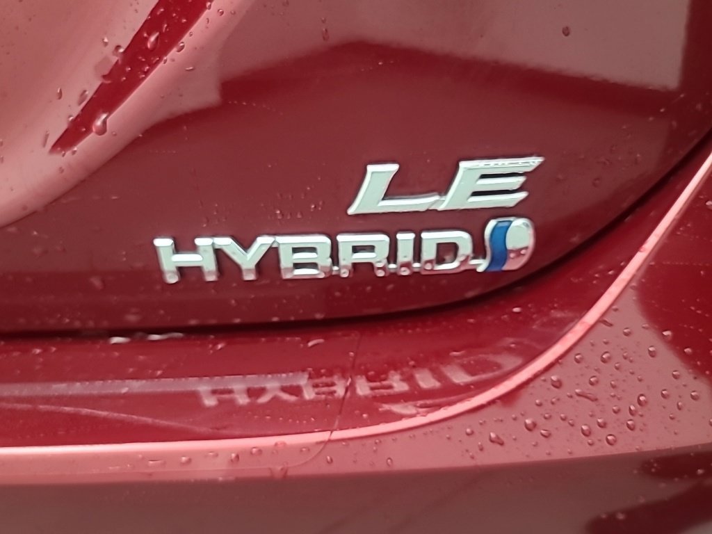 Used 2019 Toyota Camry LE FWD image 11