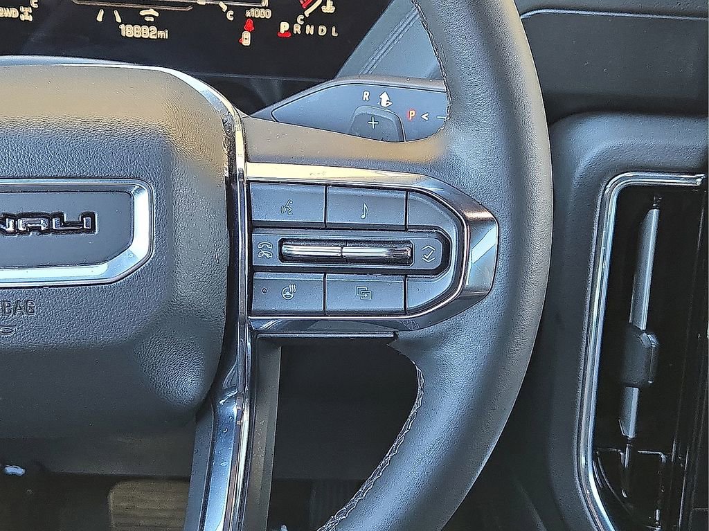 Used 2025 GMC Yukon Denali image 22