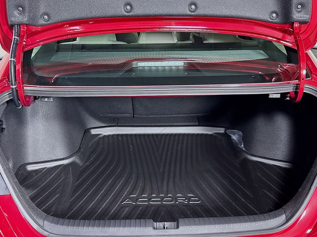 New 2025 Honda Accord SE image 22