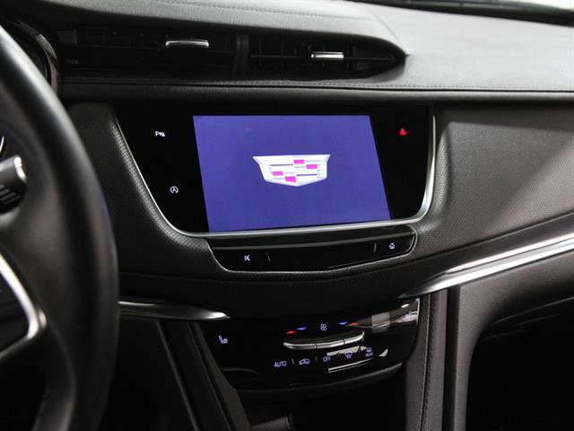 Certified 2023 Cadillac XT5 Luxury image 9