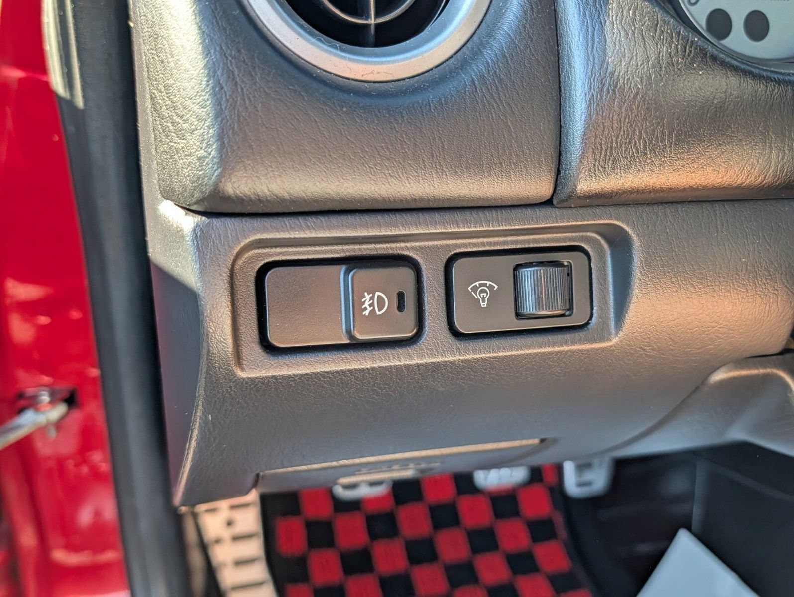 Used 2005 MAZDA MX-5 Miata MAZDASPEED RWD image 8