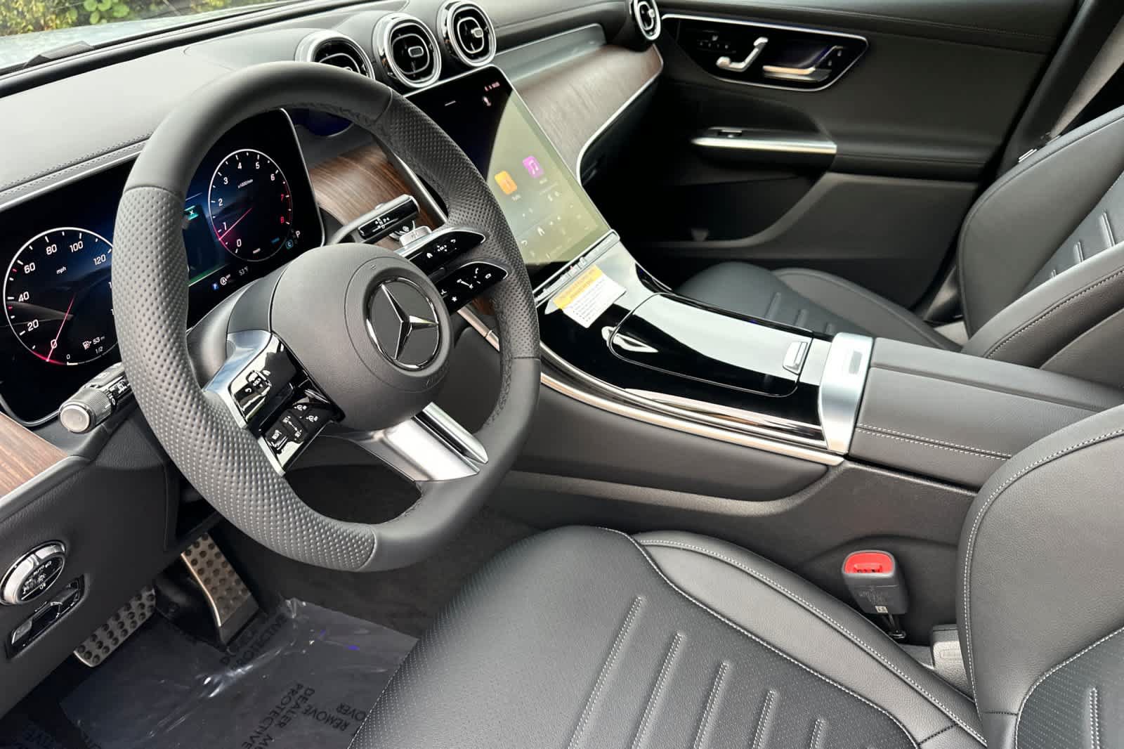 Certified 2026 Mercedes-Benz GLC 300 4MATIC image 9