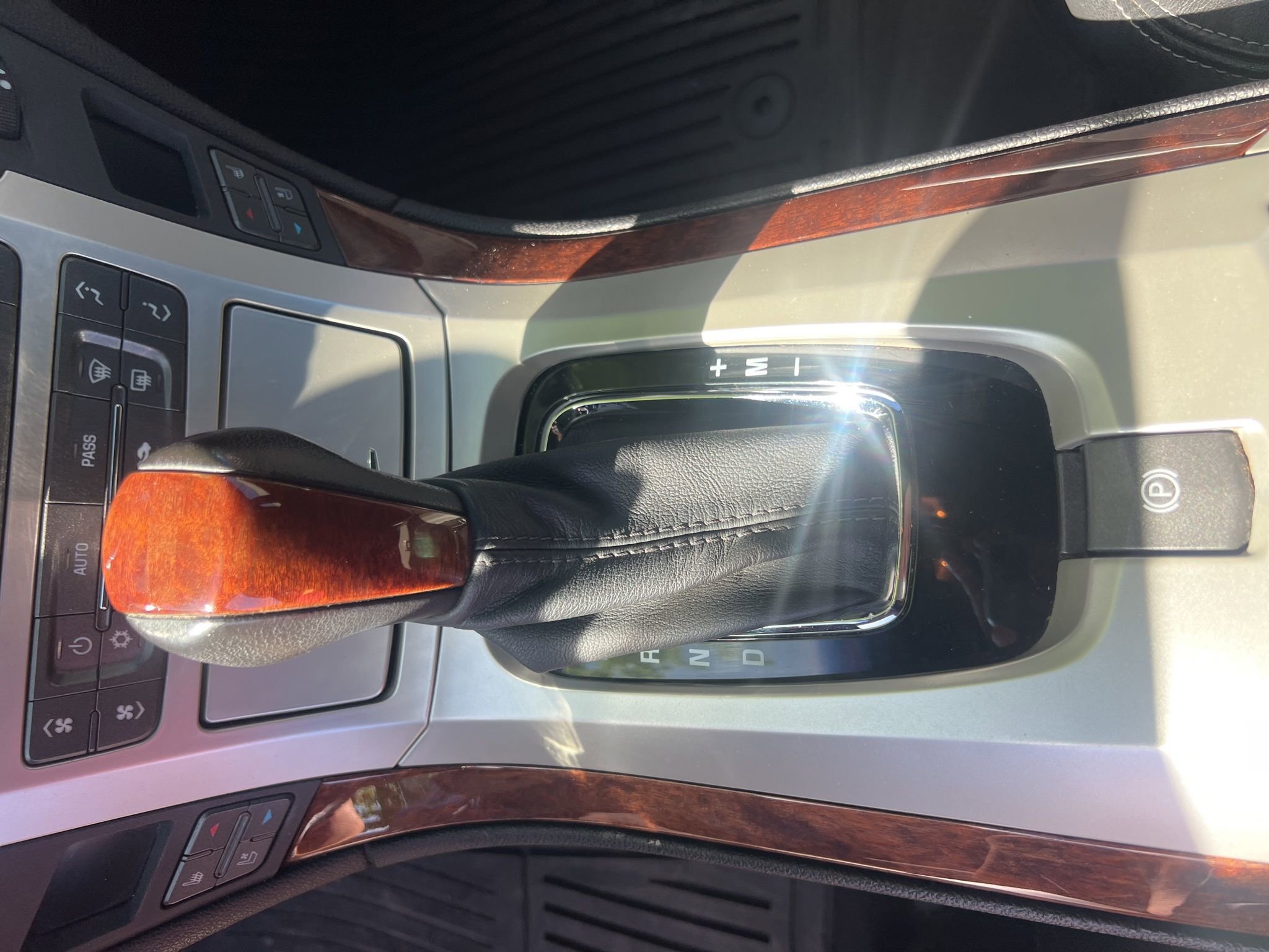 Used 2014 Cadillac CTS Performance w/ Performance Luxury Package RWD image 16