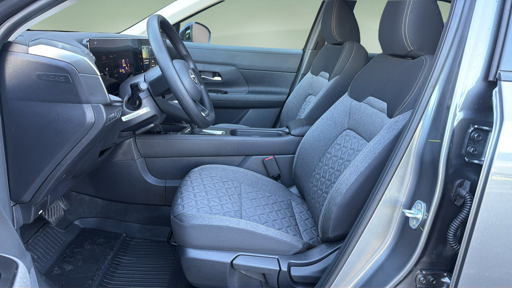 New 2026 Nissan Kicks SV w/ Cold Weather Package FWD image 16