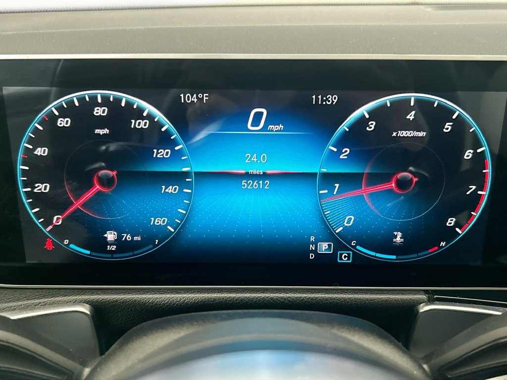 Used 2021 Mercedes-Benz GLB 250 image 32