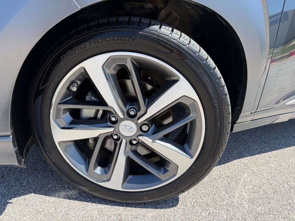 Used 2018 Hyundai Kona Limited FWD image 9