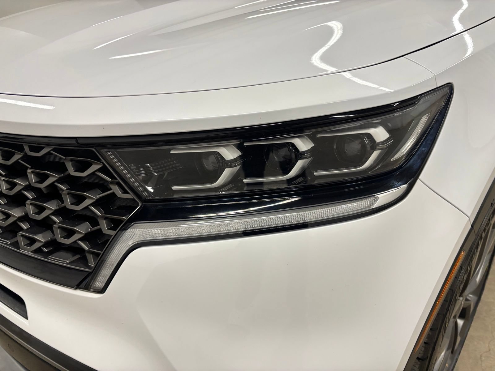 Used 2023 Kia Sorento SX Prestige AWD/4WD image 8