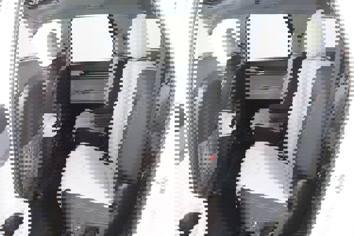 Used 2022 Hyundai Palisade SEL w/ Cargo Package image 46