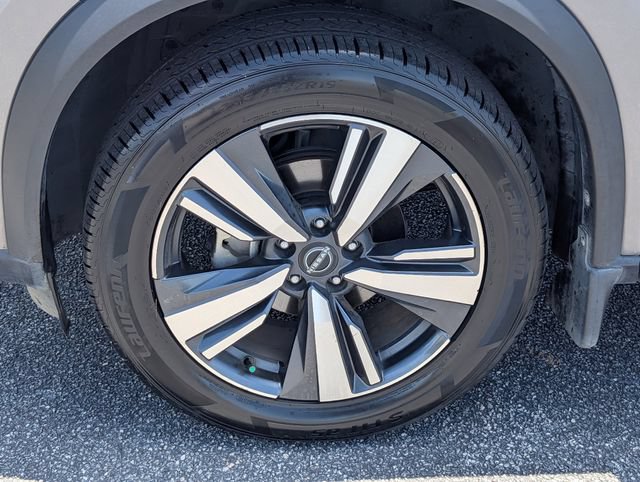 Used 2023 Nissan Rogue Platinum w/ Platinum Premium Package FWD image 13