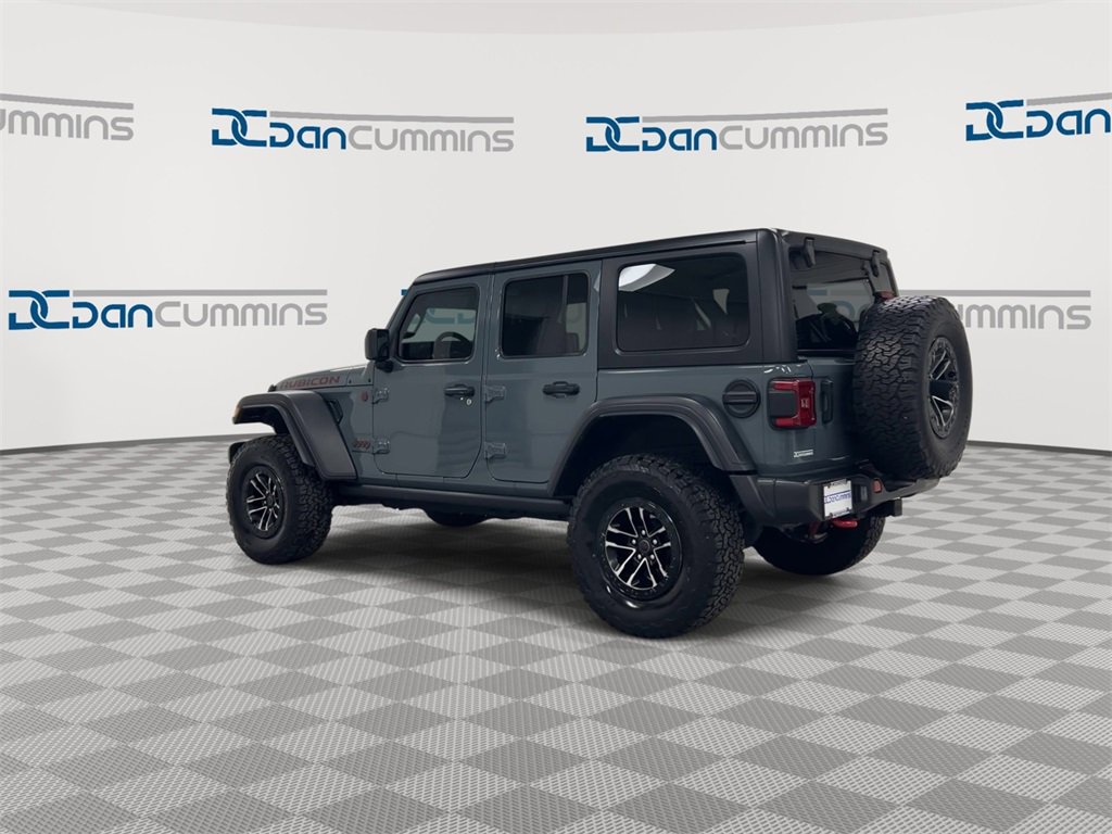 Used 2024 Jeep Wrangler Unlimited Rubicon w/ XTREMEE 35" Tire Package image 6