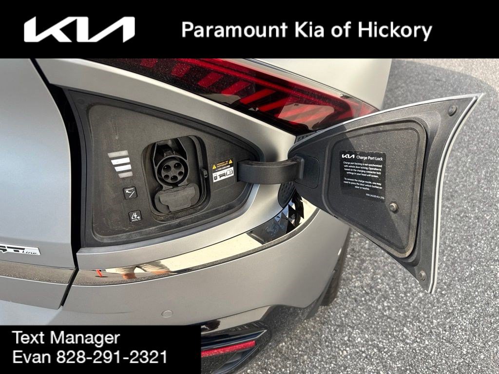 Used 2023 Kia EV6 GT-Line w/ GT-Line White Seat Package RWD image 5
