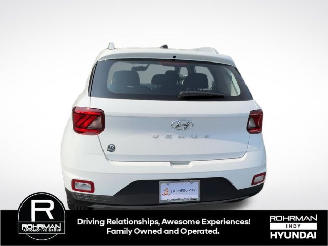 New 2026 Hyundai Venue SEL FWD image 8