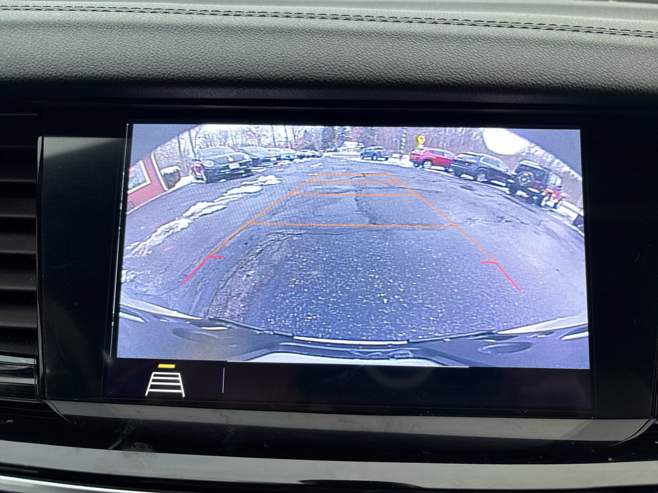 Used 2019 Buick Regal Avenir w/ Driver Confidence Package II image 17