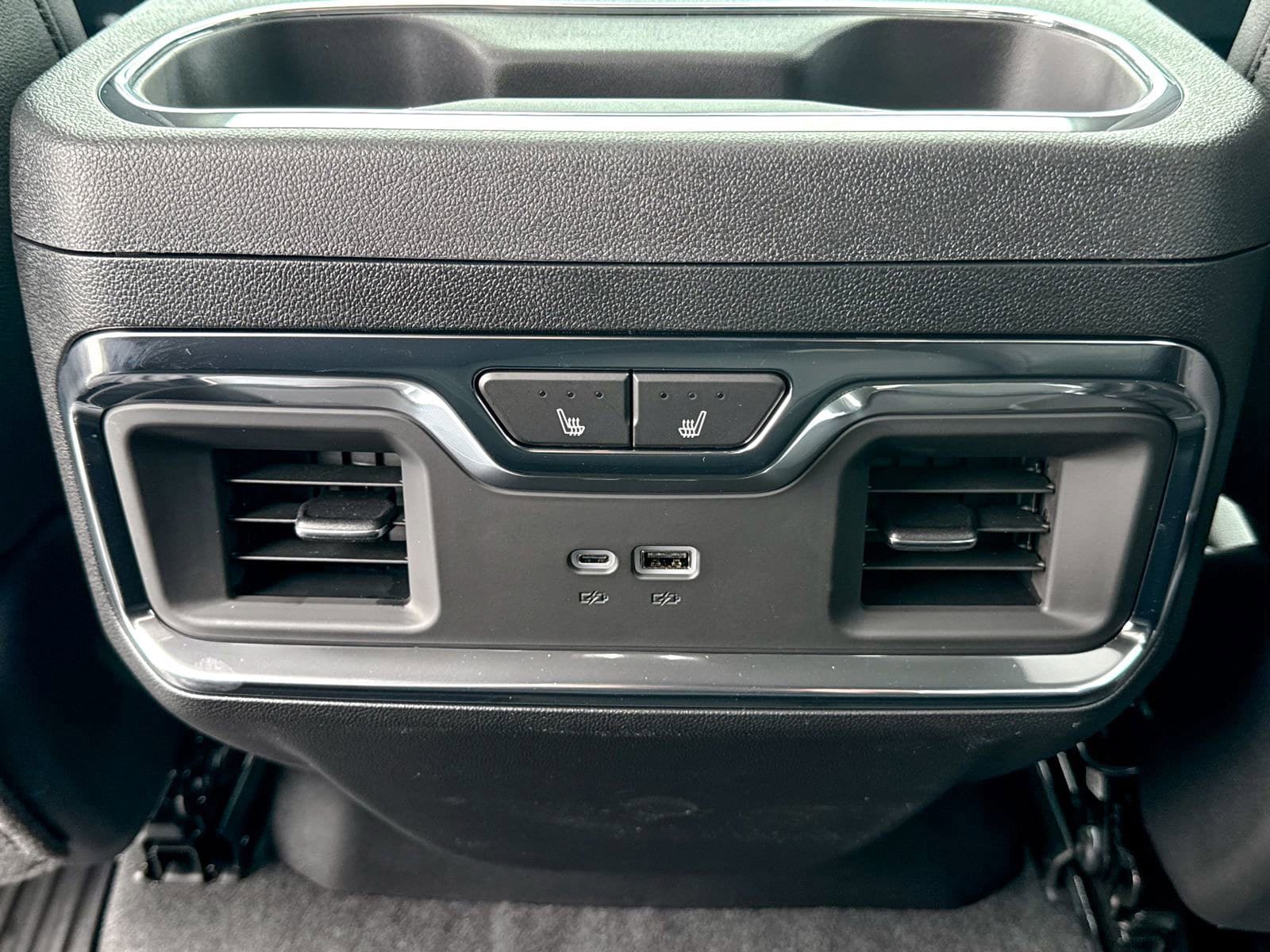 New 2026 Chevrolet Silverado 1500 LTZ w/ LTZ Premium Package AWD/4WD image 23