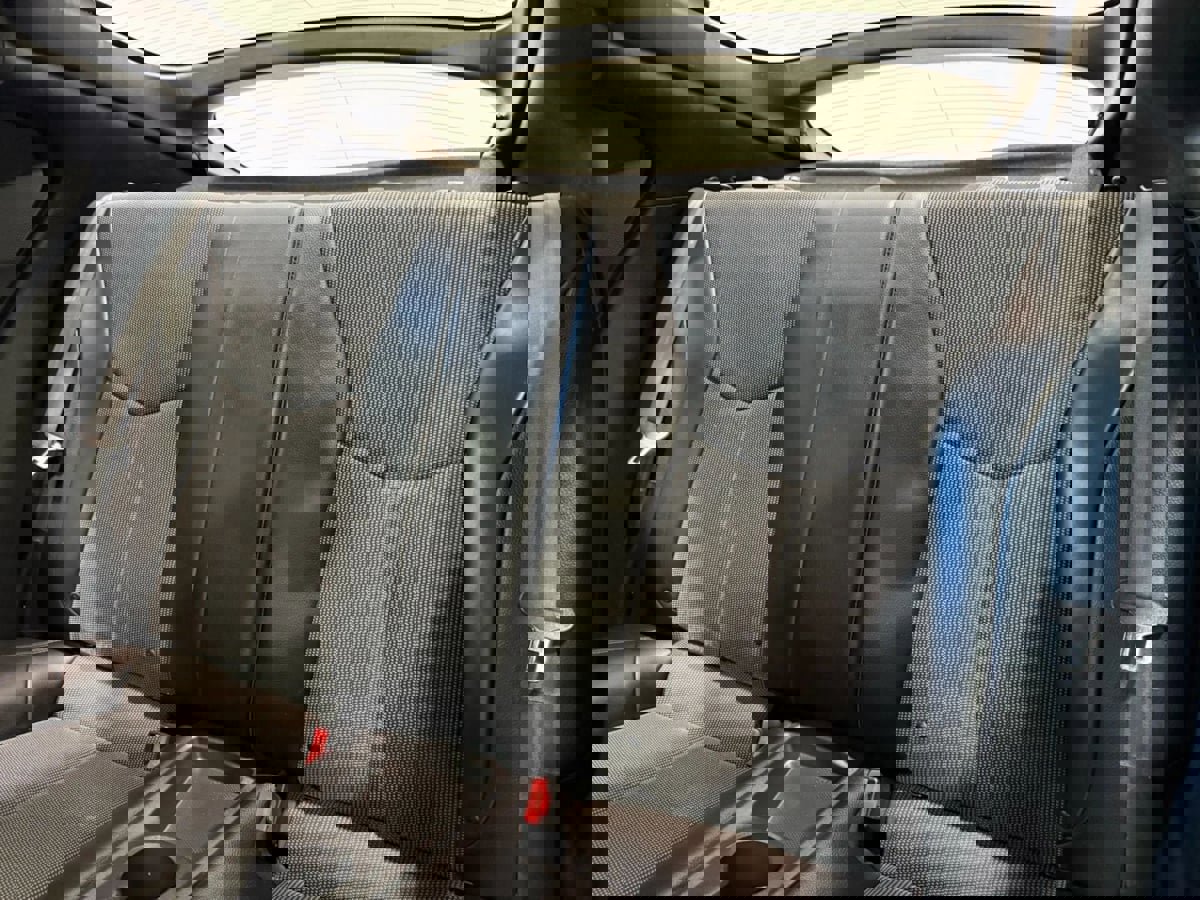 Used 2016 Hyundai Veloster w/ Option Group 02 image 25