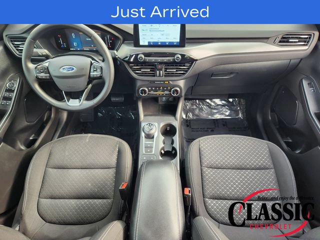 Used 2023 Ford Escape Active w/ Cold Weather Package FWD image 31