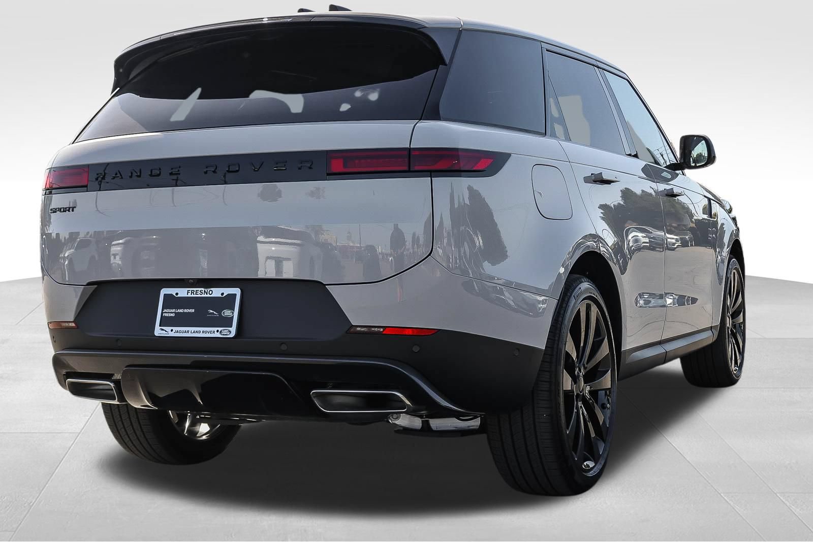New 2026 Land Rover Range Rover Sport SE AWD/4WD image 5