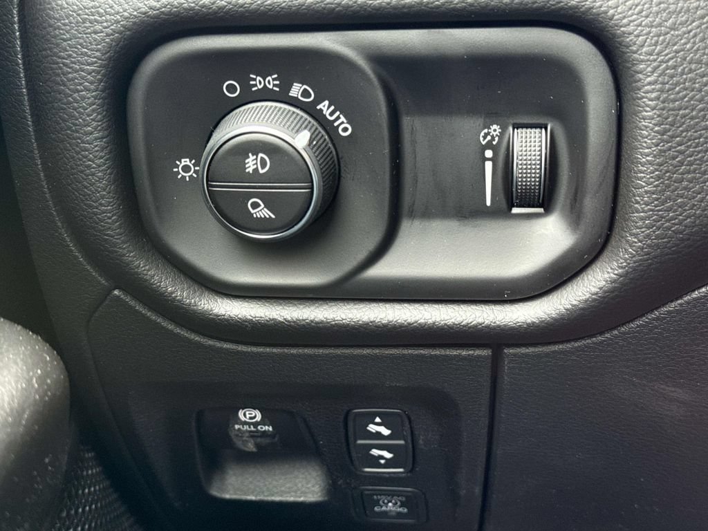 New 2026 RAM 1500 Big Horn w/ Night Edition AWD/4WD image 16