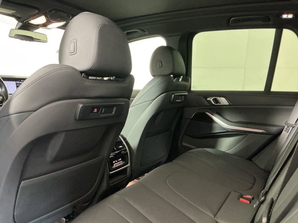 Used 2019 BMW X5 xDrive40i w/ Convenience Package image 25