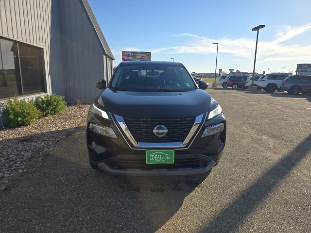 Used 2023 Nissan Rogue SV image 3