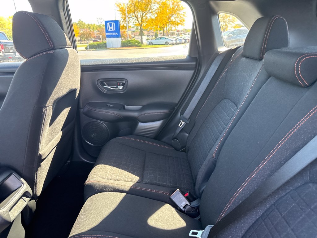 Certified 2025 Honda HR-V Sport image 19