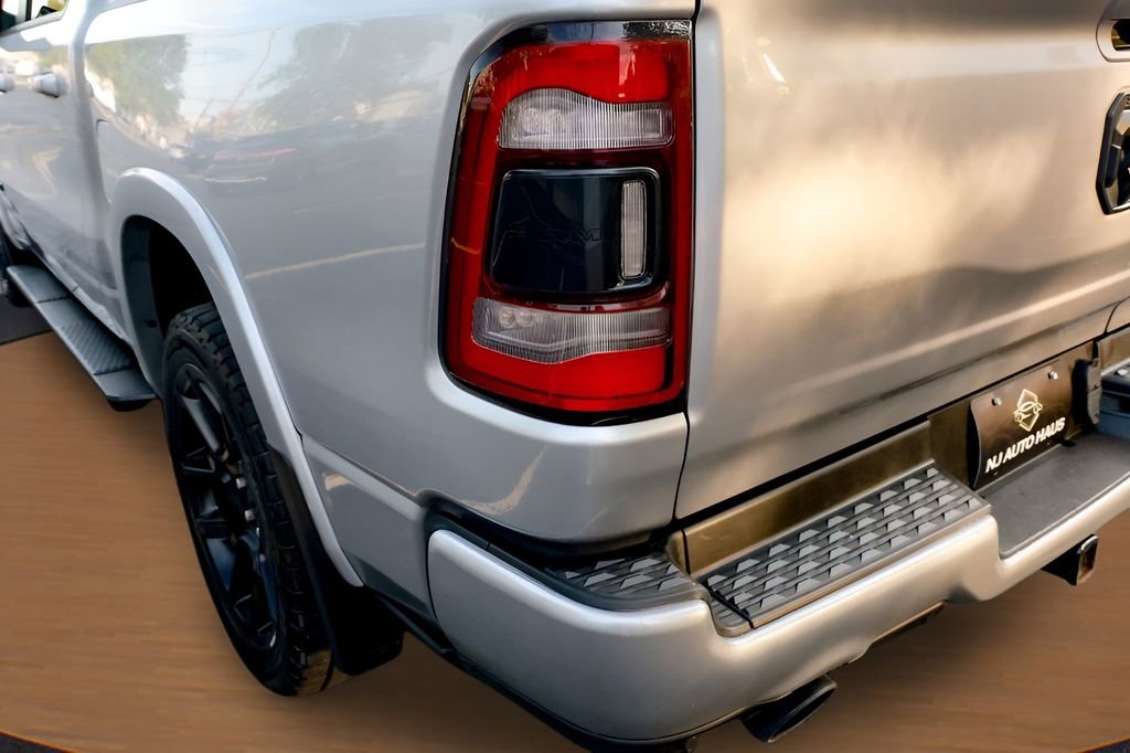 Used 2020 RAM 1500 Laramie AWD/4WD image 9