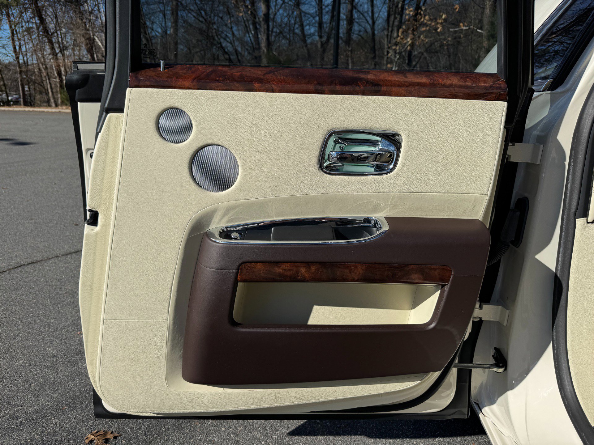 Used 2013 Rolls-Royce Ghost image 69