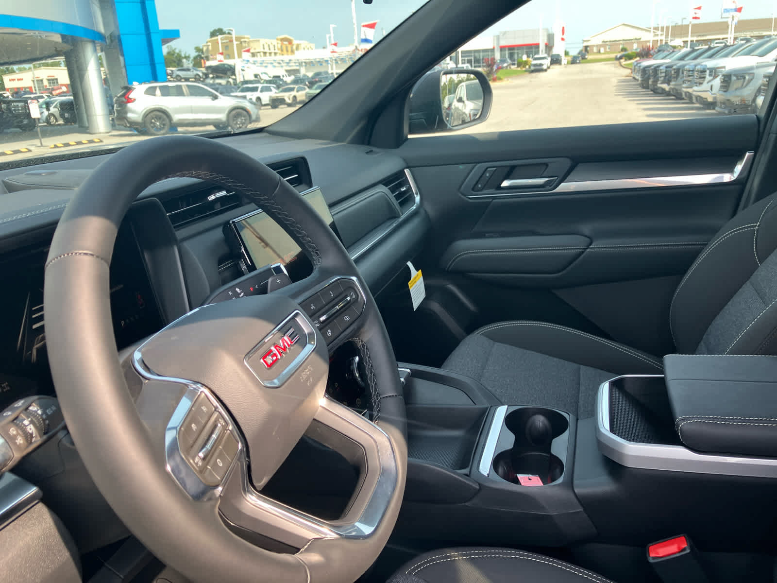New 2027 GMC Terrain Elevation w/ LPO, Floor Liner Package AWD/4WD image 9