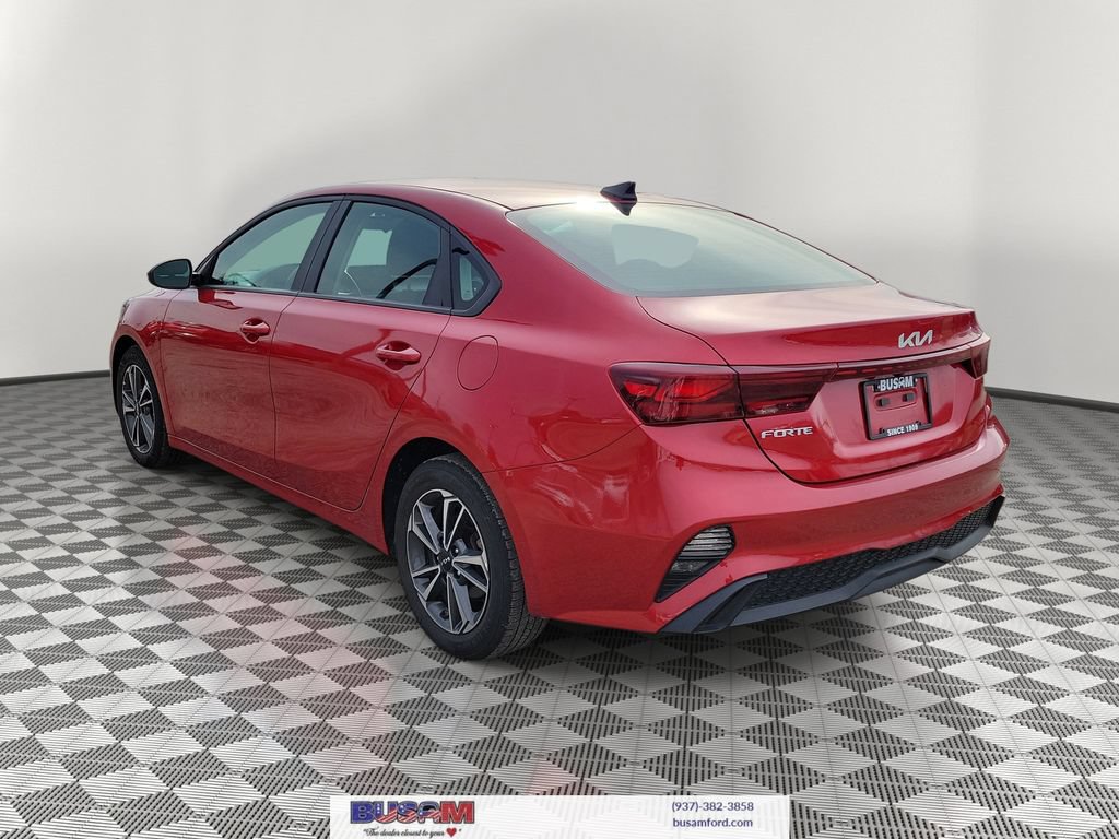 Used 2024 Kia Forte LXS FWD image 3