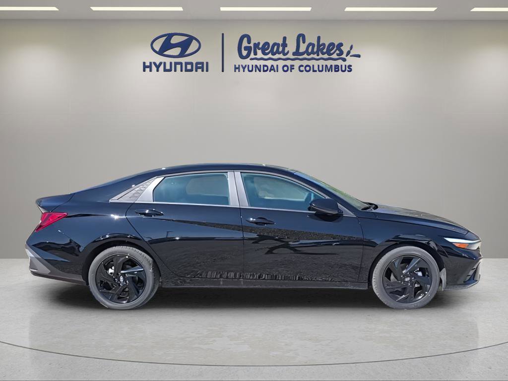 New 2026 Hyundai Elantra Sport FWD image 6