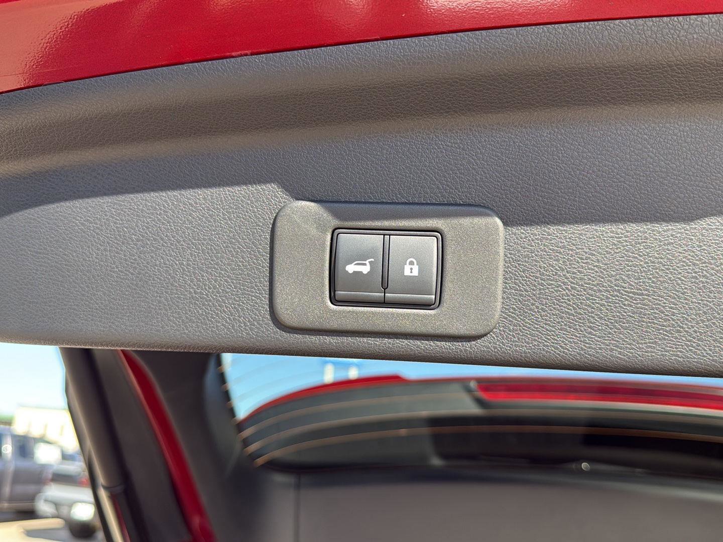 Used 2025 Nissan Murano SL AWD/4WD image 8