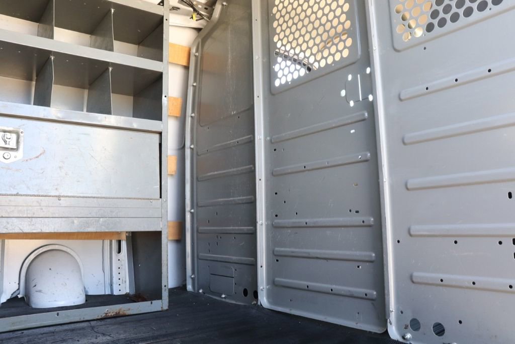 Used 2017 GMC Savana 2500 image 34