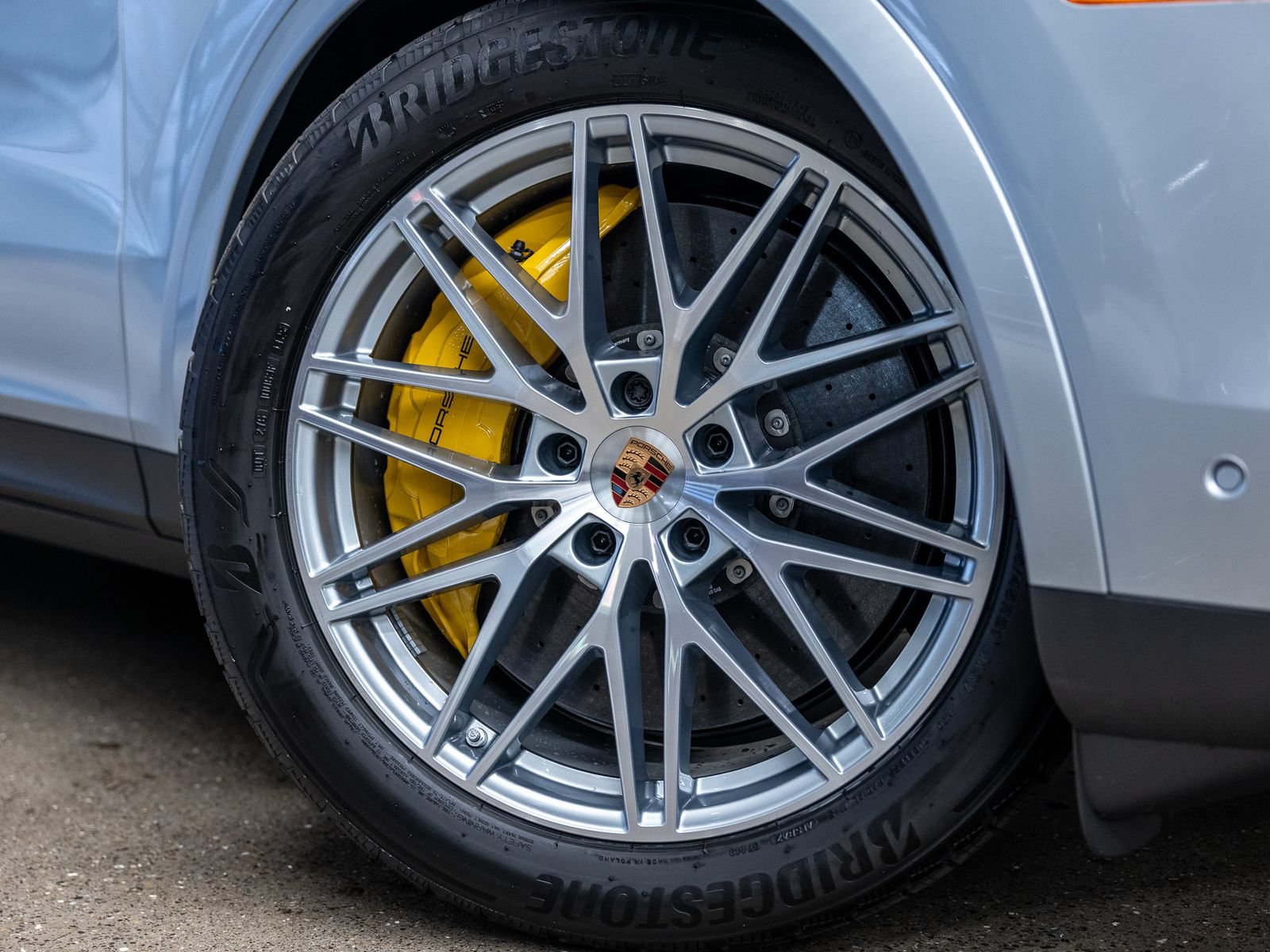 New 2026 Porsche Cayenne S AWD/4WD image 17