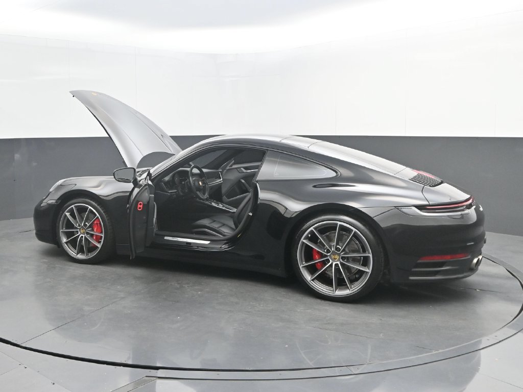 Certified 2020 Porsche 911 Carrera 4S AWD/4WD image 39