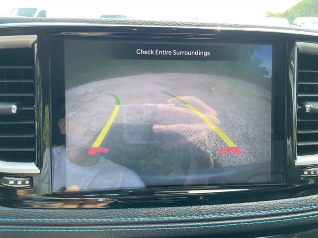 Used 2021 Chrysler Pacifica Touring-L FWD image 34