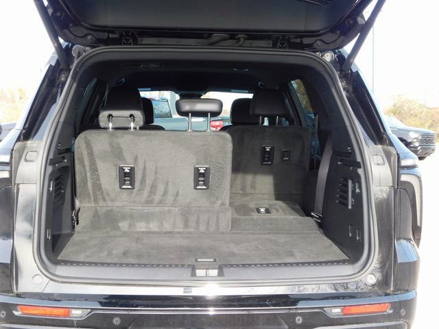 Used 2025 Chevrolet Traverse High Country w/ LPO, Floor Liner Package image 26