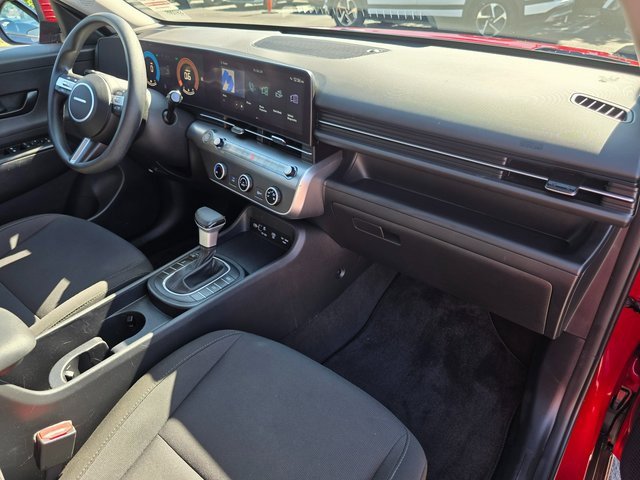 Certified 2024 Hyundai Kona SE image 9