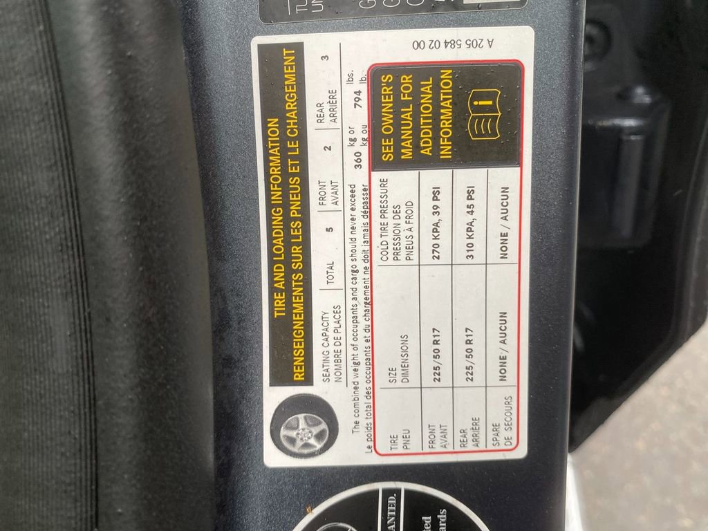 Used 2016 Mercedes-Benz C 300 4MATIC Sedan image 31