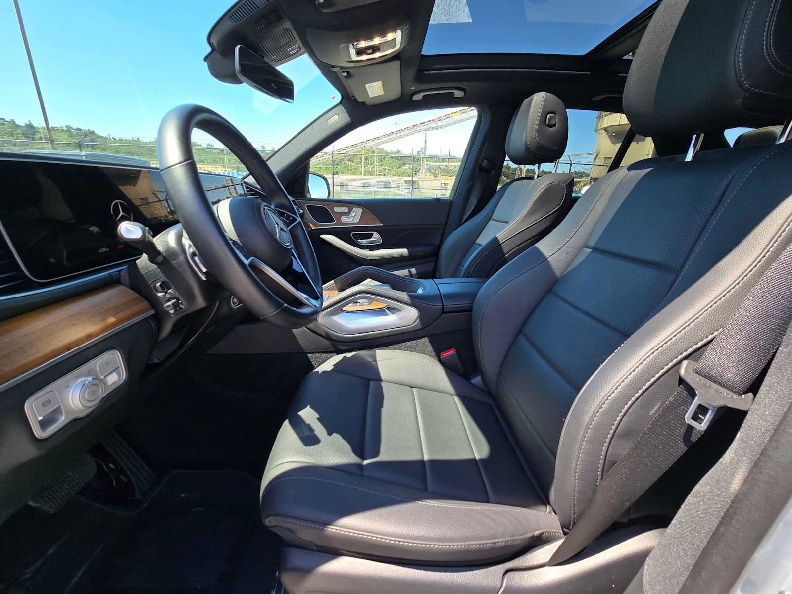Used 2025 Mercedes-Benz GLE 450 4MATIC image 20