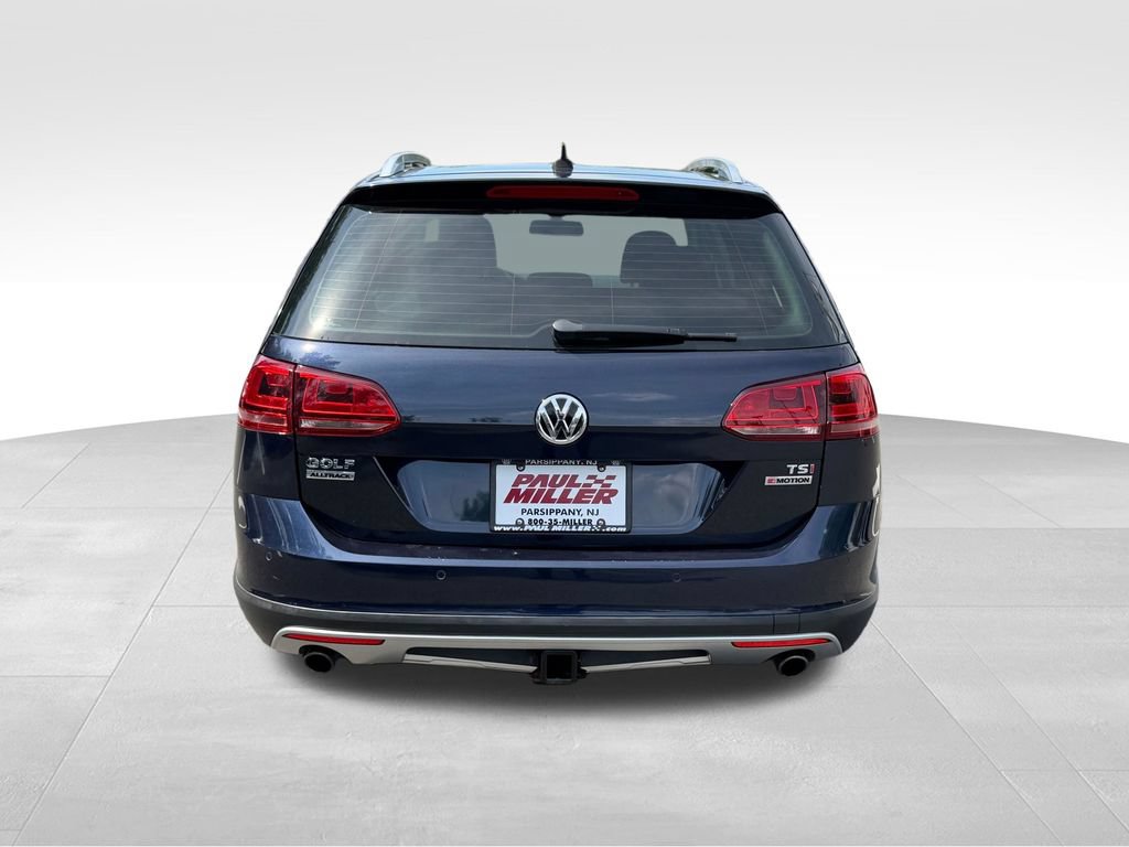 Used 2017 Volkswagen Golf Alltrack SE AWD/4WD image 7