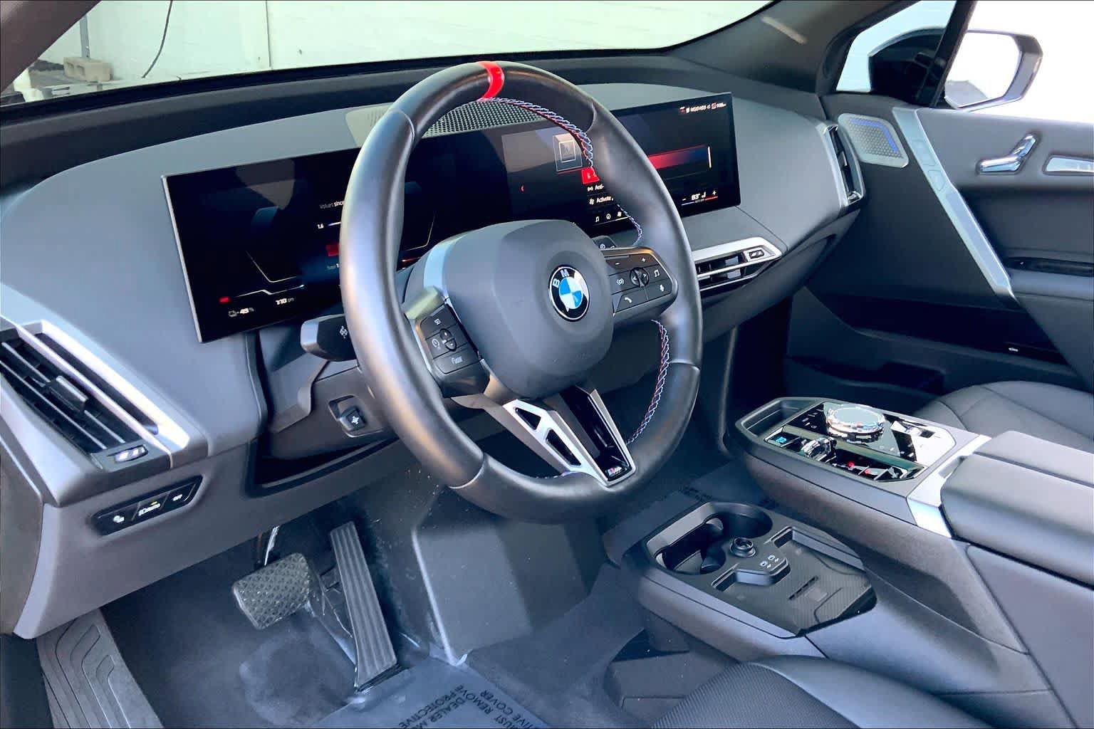 Used 2025 BMW iX M60 AWD/4WD image 17